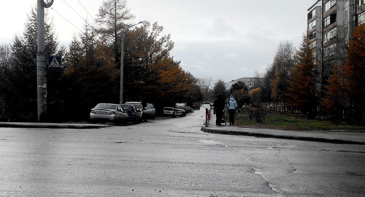 2015-10-17-12-39-06 Тротуар на ул. Краснофлотской. <small>Ответ ГИБДД. Плюс мини прогулка по району.</small>  